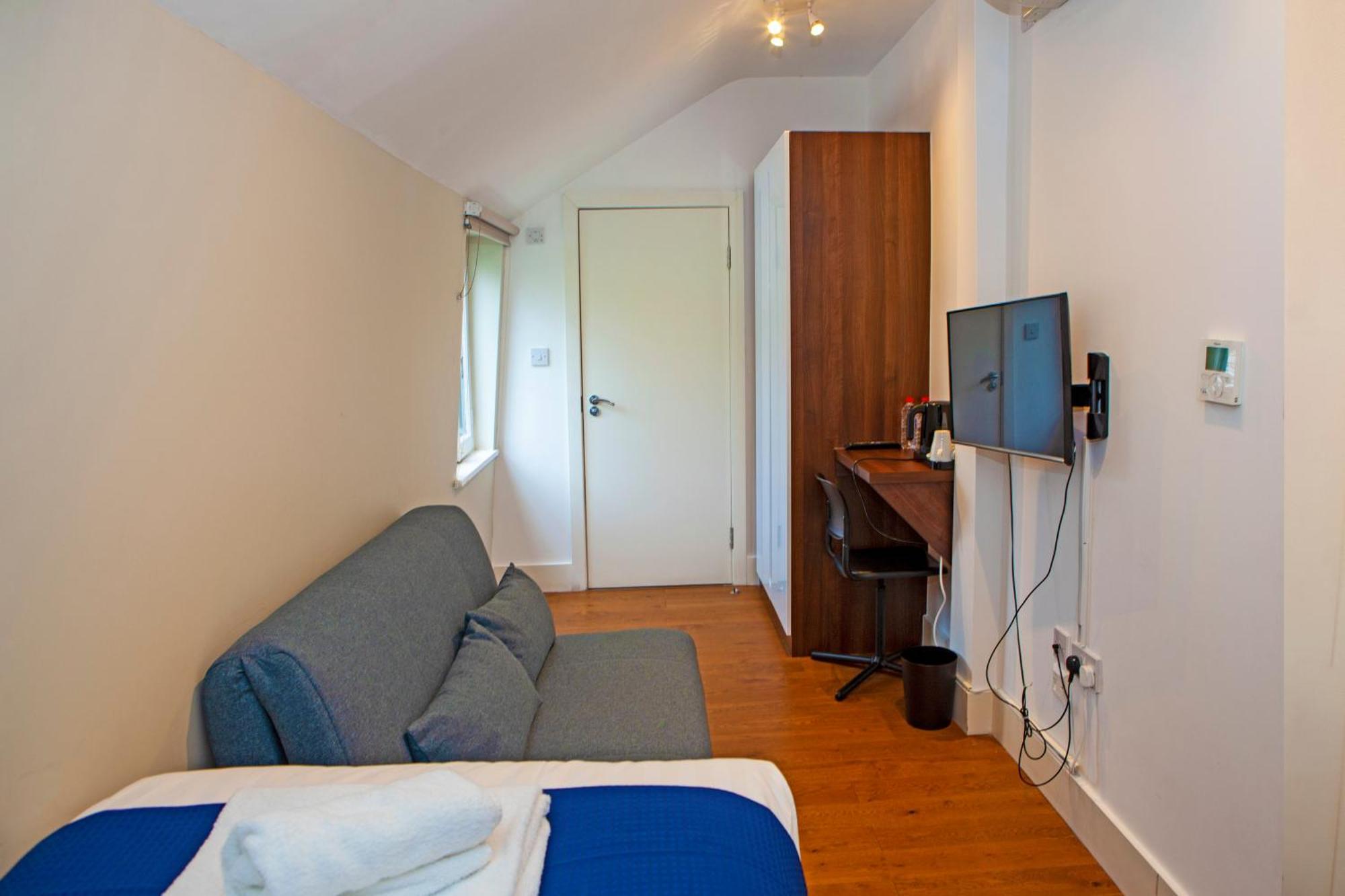 Putera Puteri 3* Londra